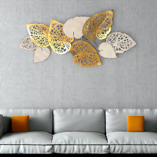 Leaf Design Metal Wall Hanging