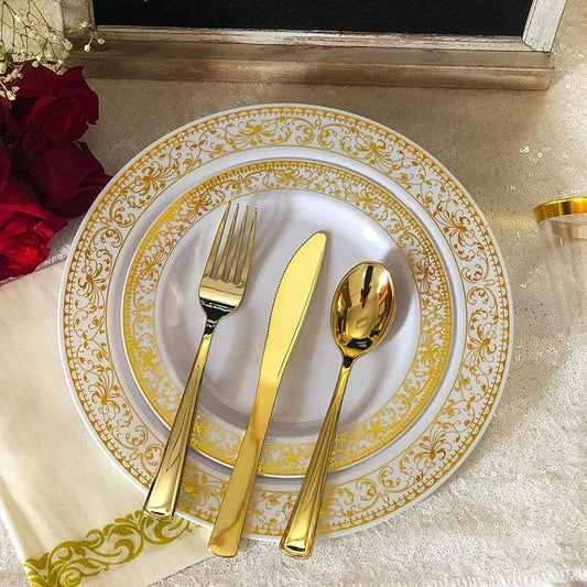 6 Pieces Disposable Plastic Plates -Small