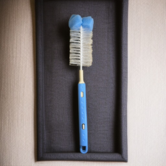 1 Pc Feeder Cleaning Brush