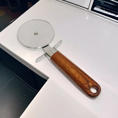 Wooden Handle Pizza Cutter-KT