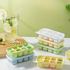 Stackable Ice Tray with Lid (8 Grid)