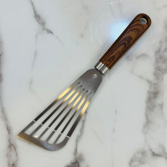 Wood Handle Cake Lifter