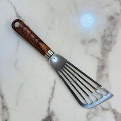 Wood Handle Cake Lifter