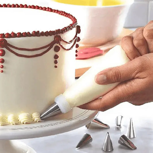 Cake Decorating Nozzle with Piping Bag
