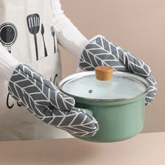 1 Pair Microwave Oven Heat-insulating Gloves