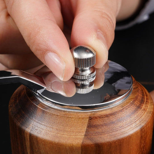 Wooden Salt & Pepper Miller