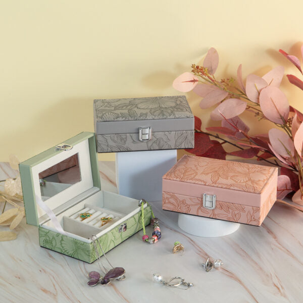 Single Layer Leather Jewelry Organizer