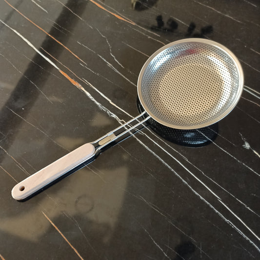 Wooden Handle Stainer Large