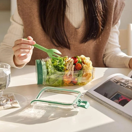 Plastic Sealed Storage Salad Jar