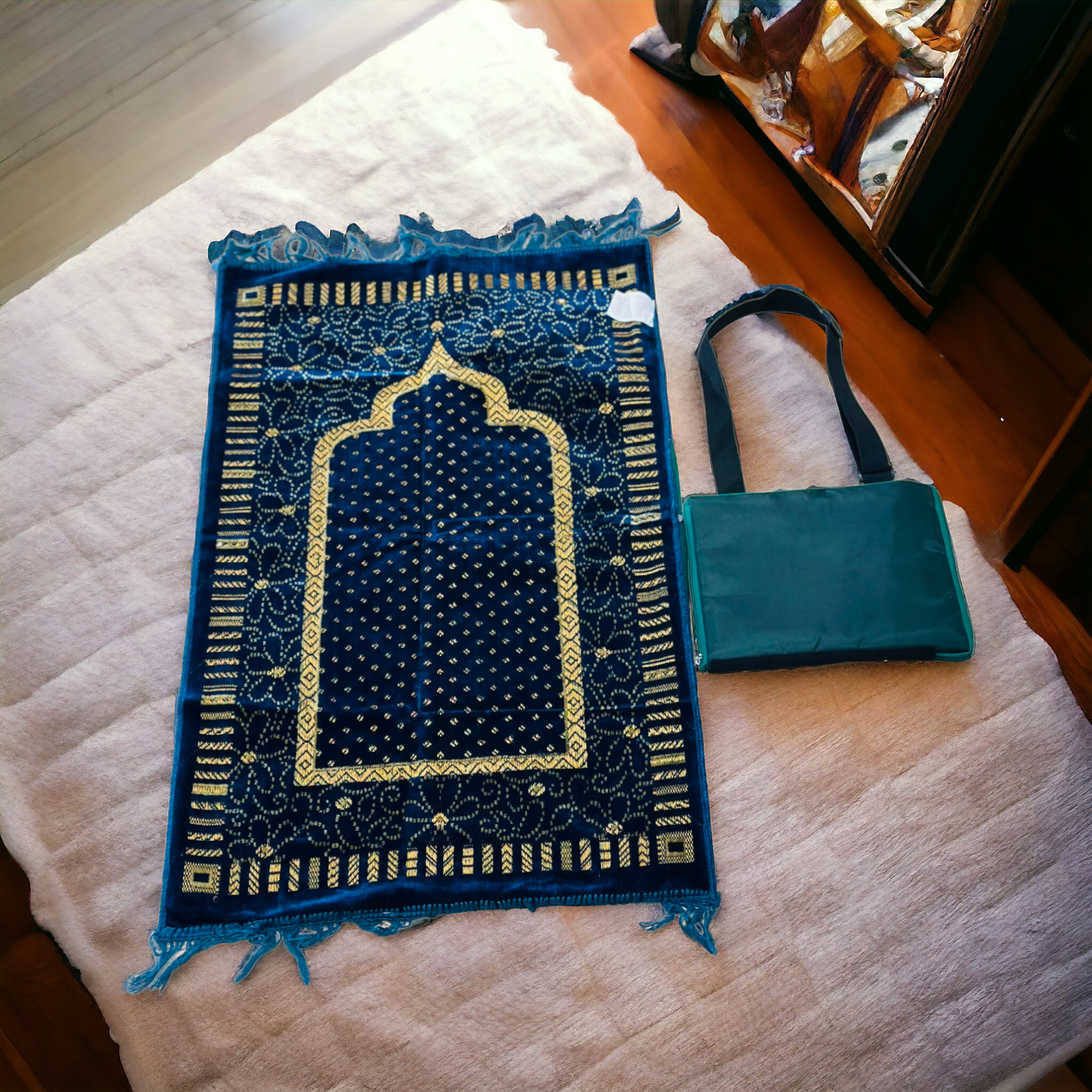 Foldable Traveling Velvet Prayer Mat