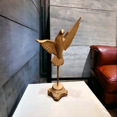 Flying Sparrow Statue -D3