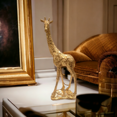 Resin Giraffe Statue-Medium