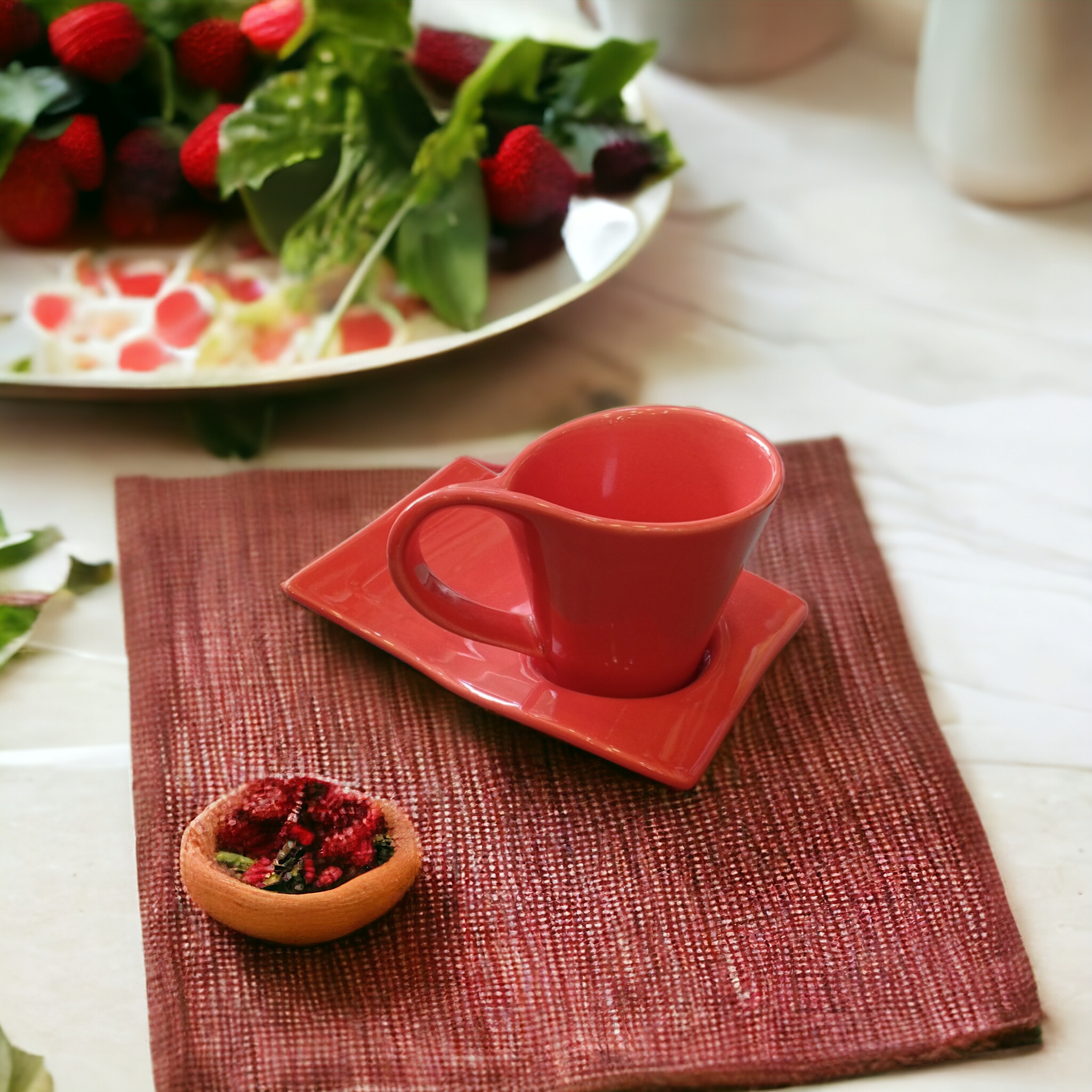 Stylish Cup Plate Set