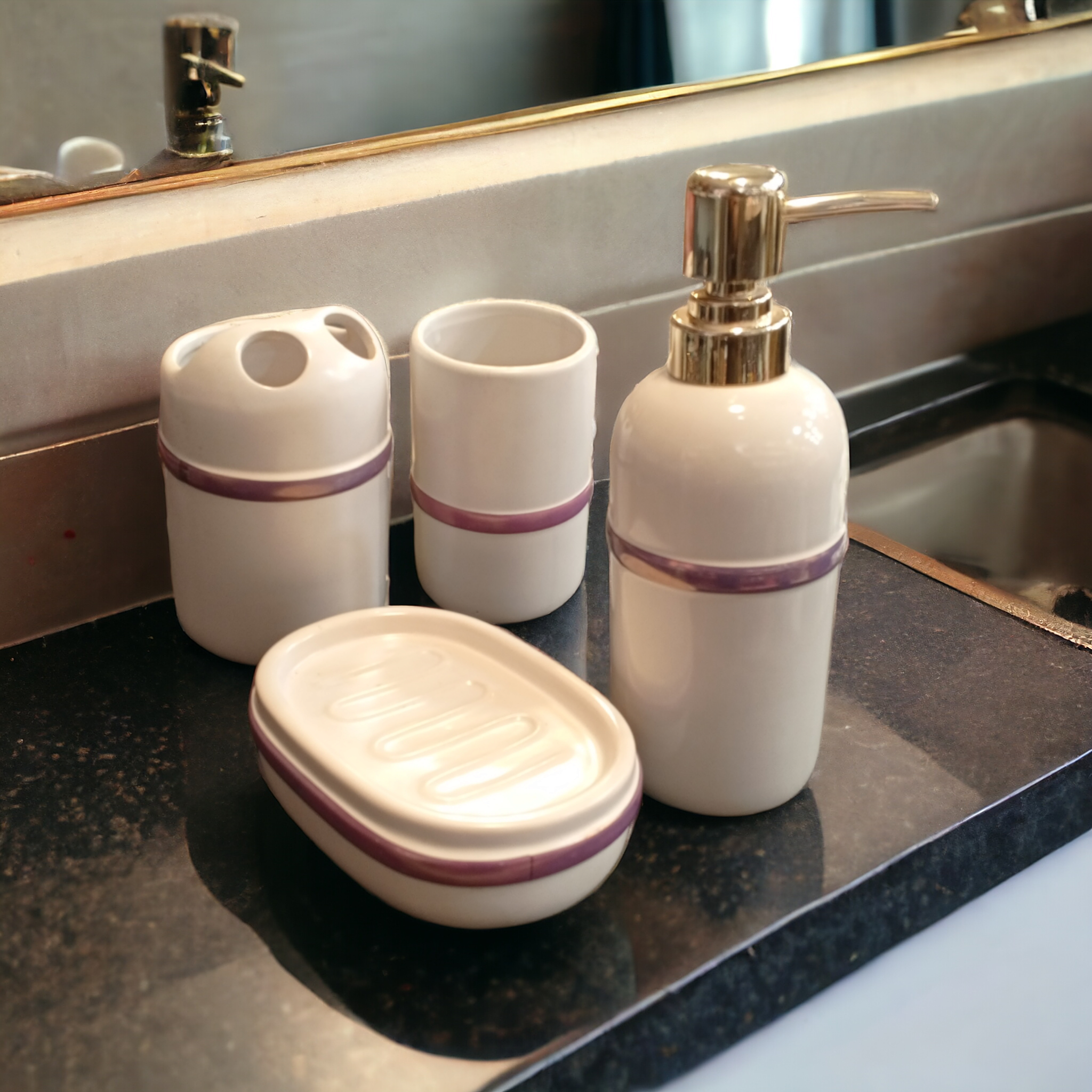 4 Pc Ceramic Bath Set -Purple Line