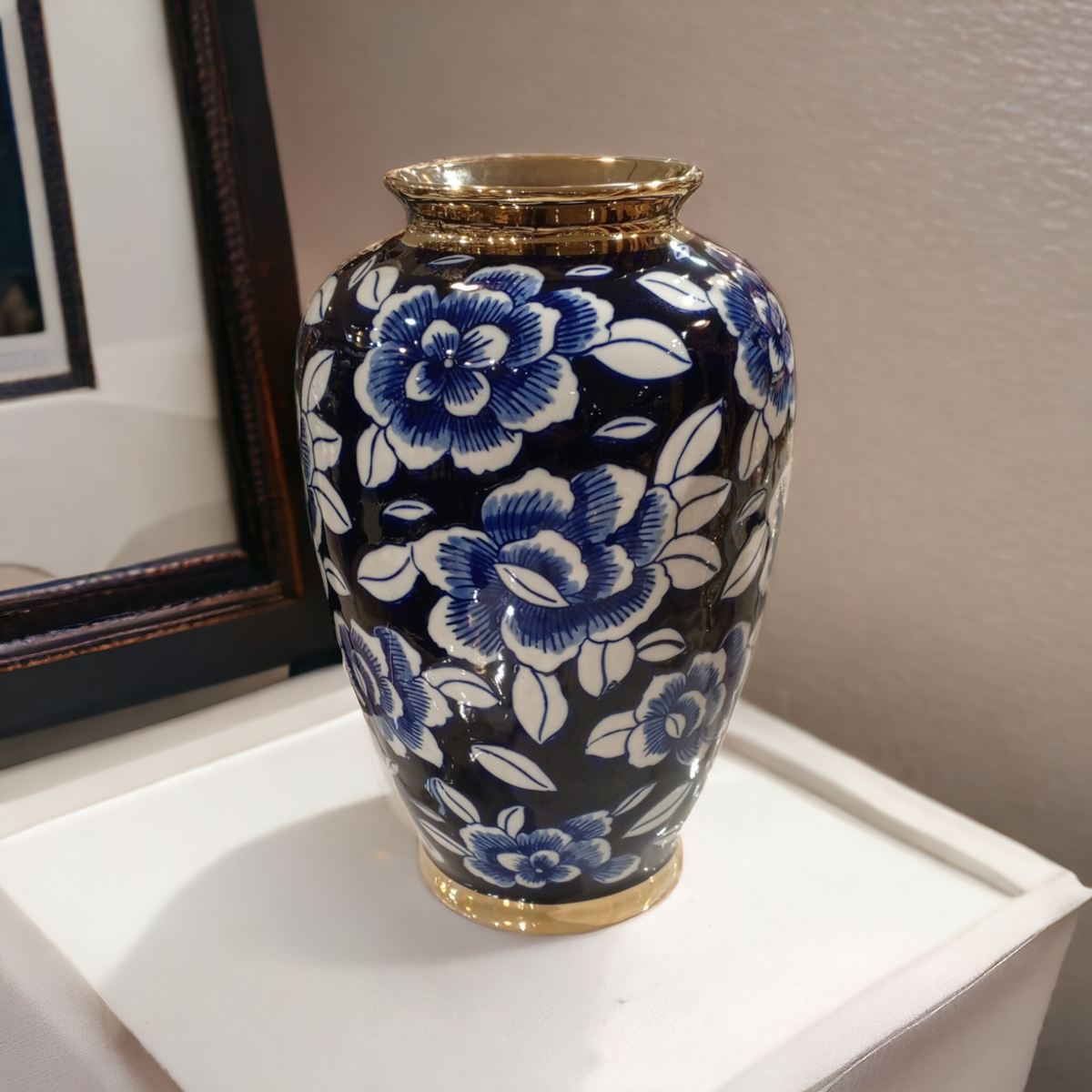 Ceramic Blue and White Vase-D4