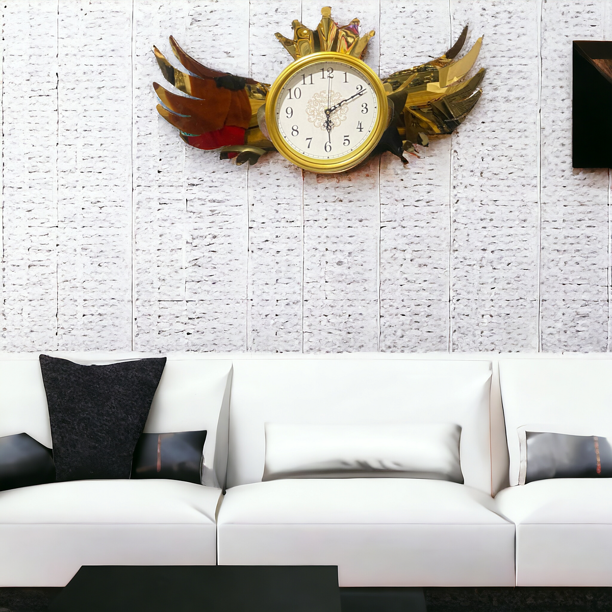 Crown Design Wall Clock