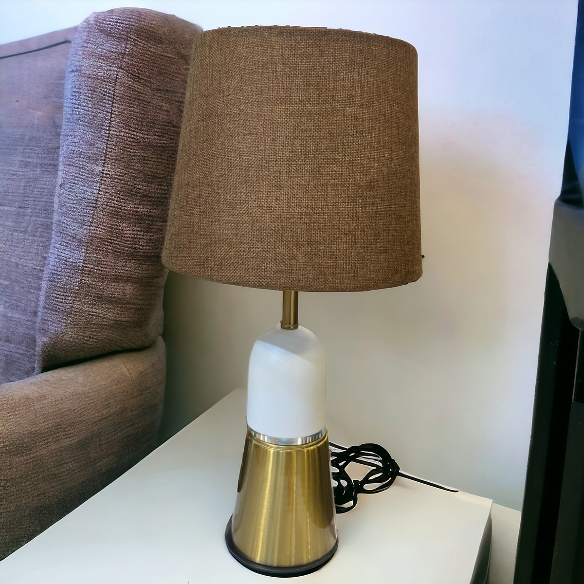 Metal Table Lamp White&Gold