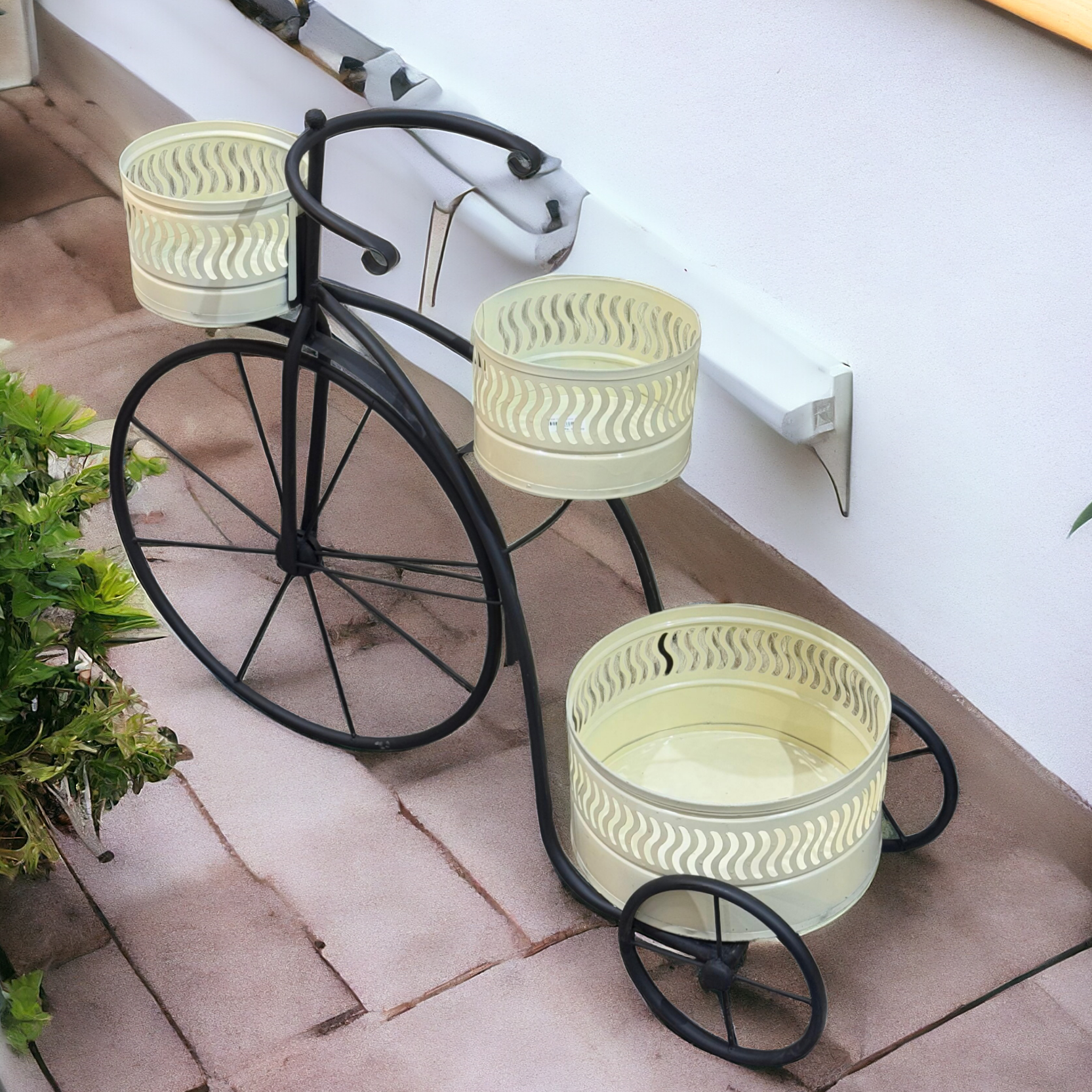 Metal Cycle Design Flower Pot