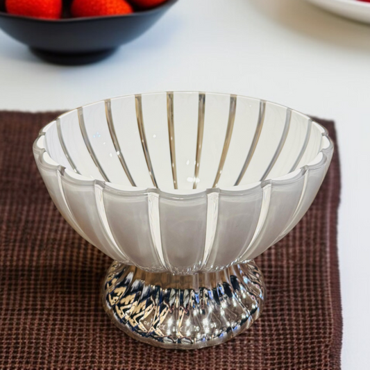 Elegant Design Fruit Bowl-White