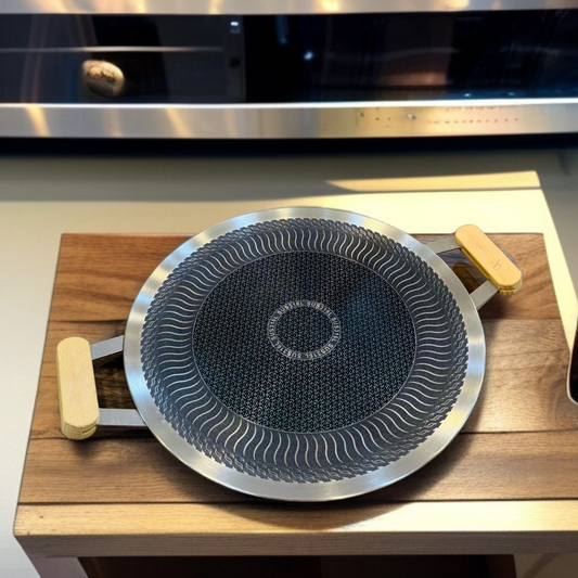 Laser Coating Tawa Wooden Handle 38 cm
