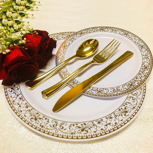 6 Pieces Disposable Plastic Plates -Small