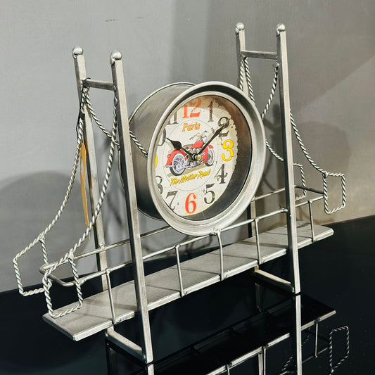 Antique Art Metal Desk Clock