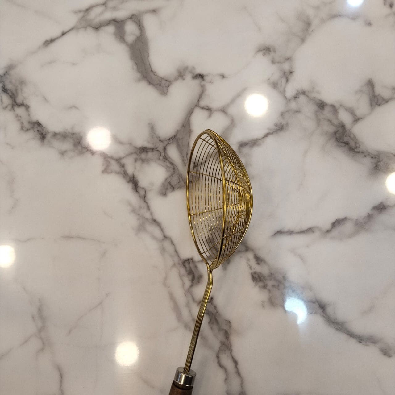 Wooden Handle Golden Stainer Small