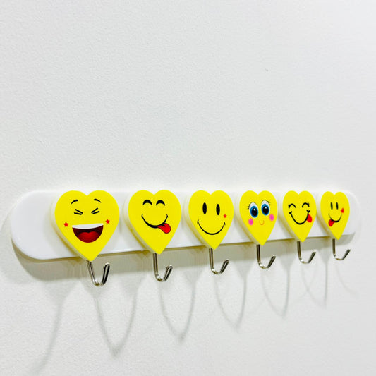 6 Pcs Heart Shape Smiley Hooks