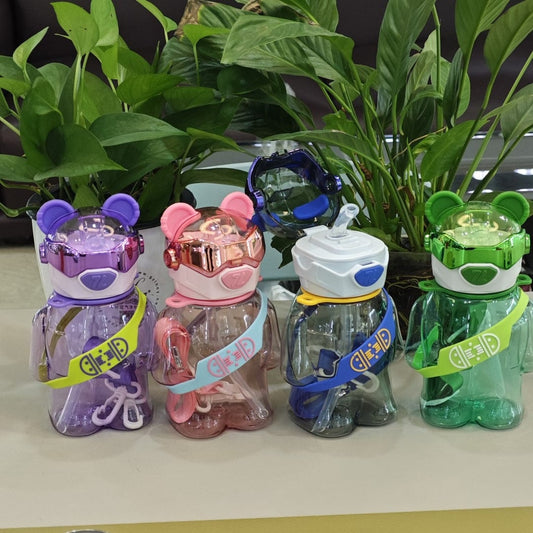 Cute Bear-shaped Water Bottle 700ml