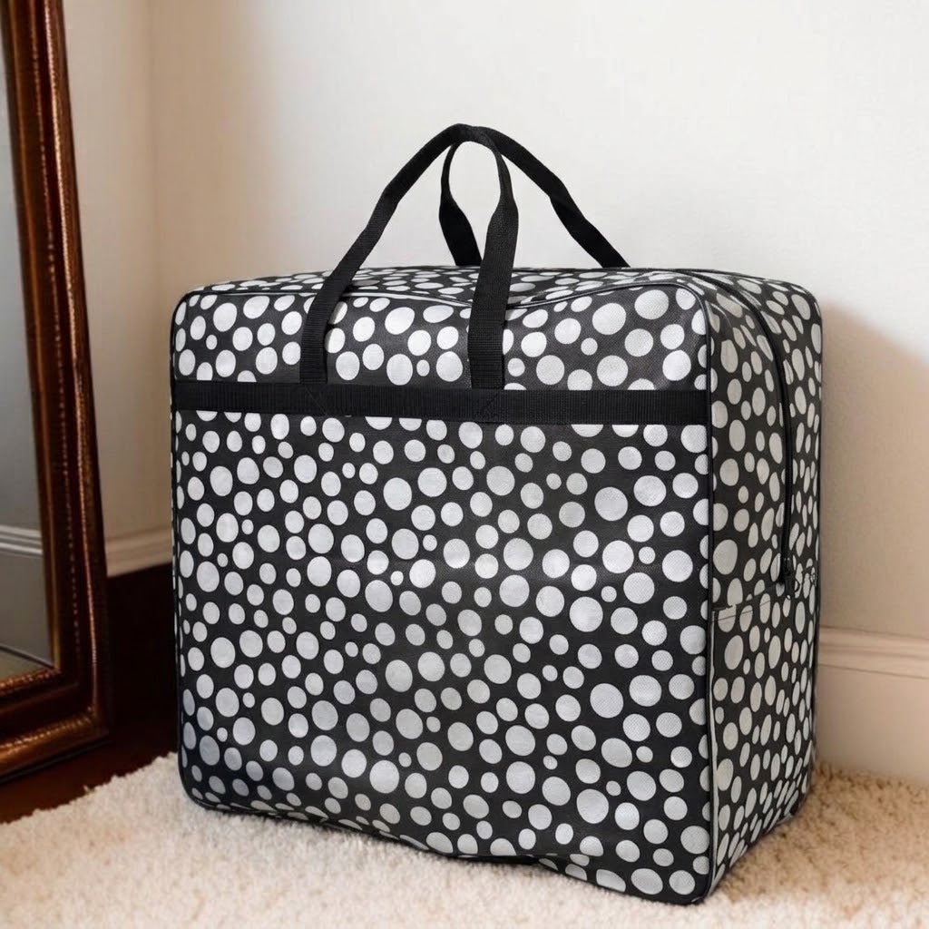 110GSM Non-Woven Luggage White (Polka Dot)