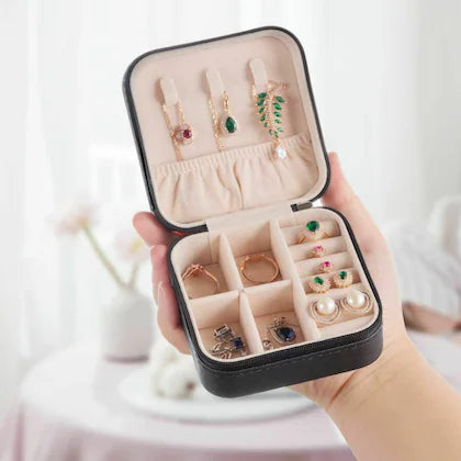 Mini Portable Travel Jewelry Case (Grey)