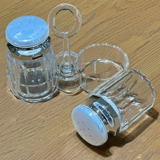 Acrylic Salt and Pepper Shaker-D2