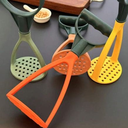 Plastic Potato Masher (Small)