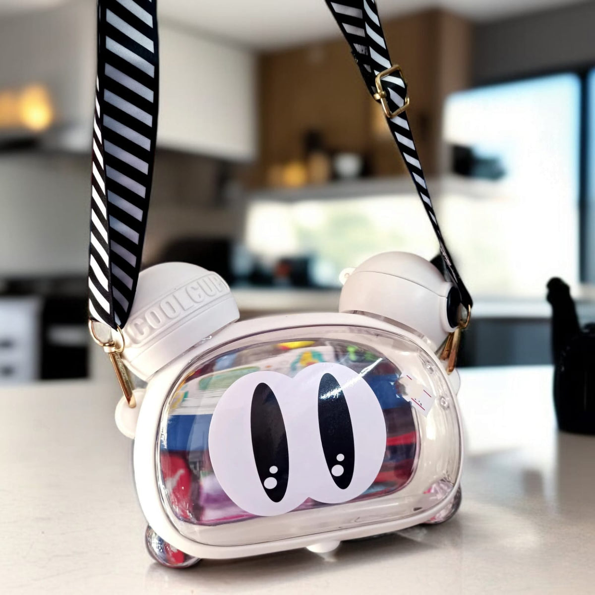 Plastic Flip Top Sipper Water Bottle-White