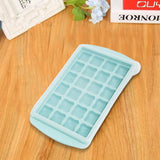 24 Ice Cube Tray with Lid
