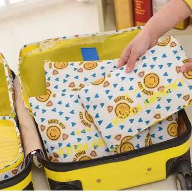 6 Pcs Waterproof Travel Storage Bag (Yellow Smile )