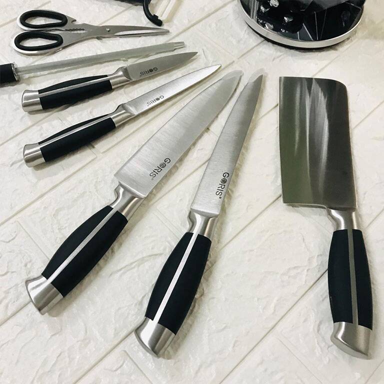 Goris Steel Knife Set With Revolving Stand